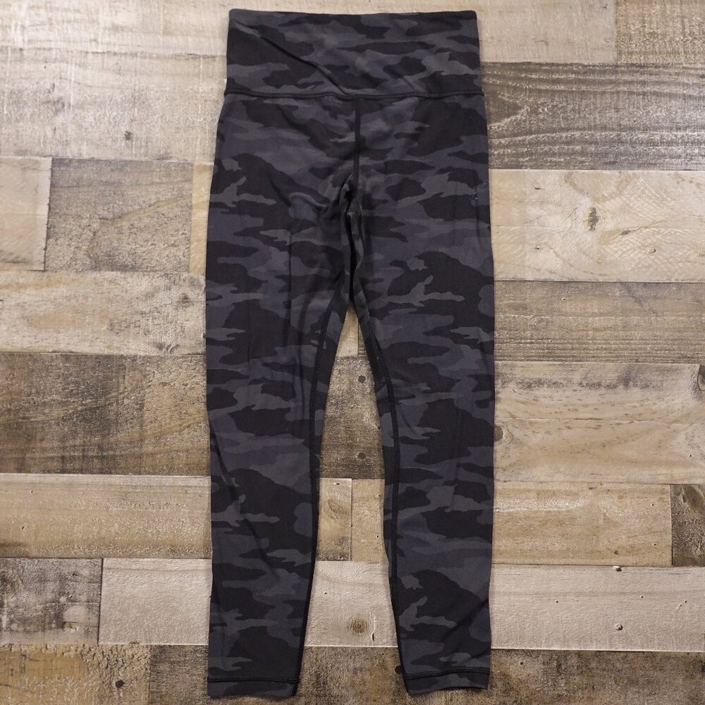 Athleta Elation Camo 7/8 Tight women's small black gray